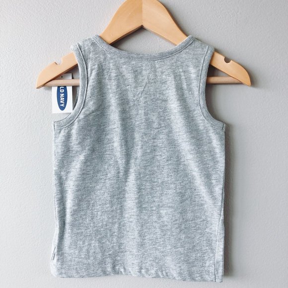 🧸 SALE! (5/$15, 8/$22, 12/$30) OLD NAVY Grey big bro tank top 12-18m - Picture 3 of 7